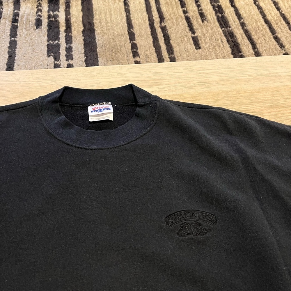VINTAGE SHMUCKER’S CREW XL